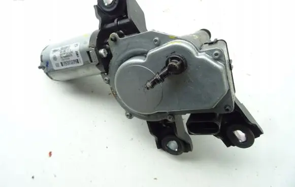 Volkswagen PASSAT B6 Rear window wiper motor 3C9955711A