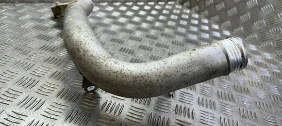 Intercooler hose/pipe
