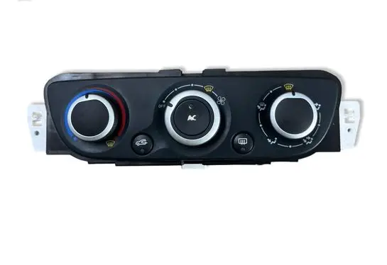 Renault Megane III Air conditioning/heating control unit T1001786G