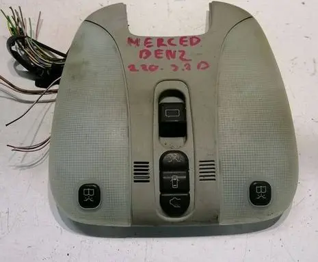 Mercedes-Benz S W220 Front seat light A2208201001