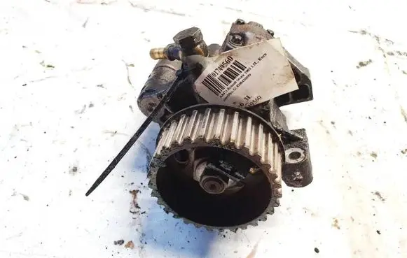 Renault Scenic II - Grand scenic II Fuel injection high pressure pump 8200430599