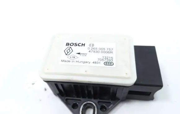 Nissan Qashqai ESP acceleration yaw rate sensor 0265005757