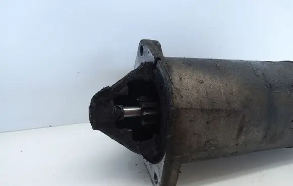 Alfa Romeo 156 Starter motor