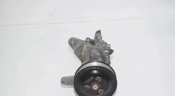 BMW 5 GT F07 Power steering pump 6796491 32416796491 6776170