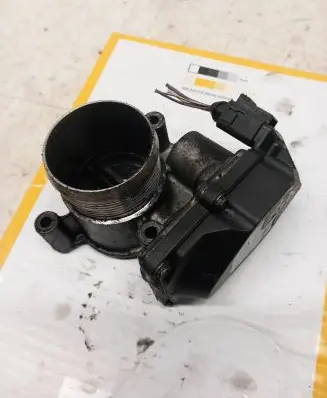 Audi A6 S6 C6 4F Throttle valve A2C83076000 3009130053