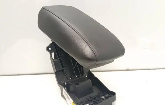 Volvo V40 Armrest 31403336