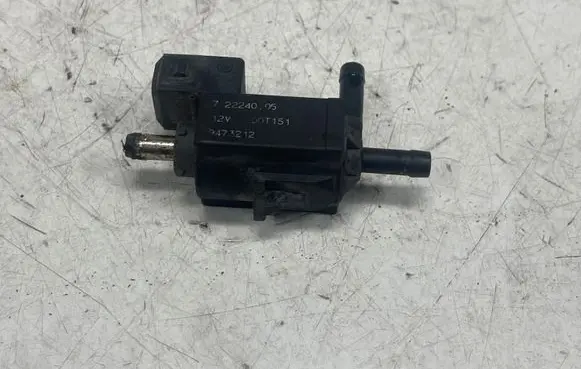 Volvo S80 Turbo solenoid valve 9473212 72224005 00T151