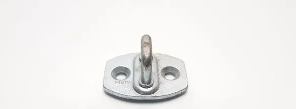 Toyota Avensis T250 Front door lock loop/hook striker 