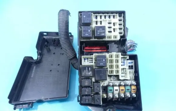 Mazda CX-7 Fuse box set BP4K-66765 IMPRK1035984