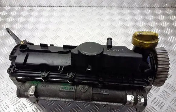 Renault Clio III Engine head 2968F2