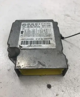 Audi A6 S6 C6 4F Airbag control unit/module 4F0959655B 4F0910655A 04H28S0220