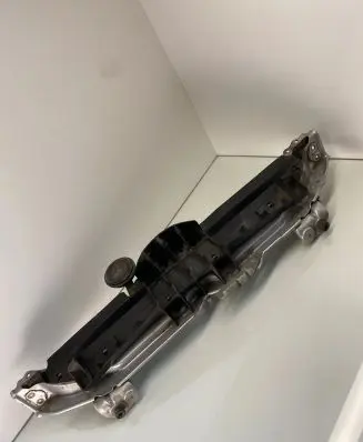 Toyota Yaris Top upper radiator support slam panel