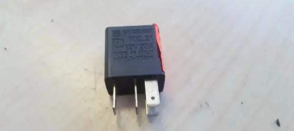 Opel Zafira A Other relay 24432680 702