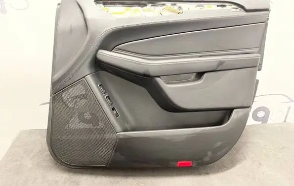 Front door card panel trim