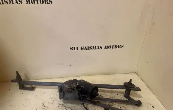 Toyota Yaris Front wiper linkage 