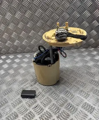 Opel Insignia A In-tank fuel pump 687925552 135969312 9529700000000X
