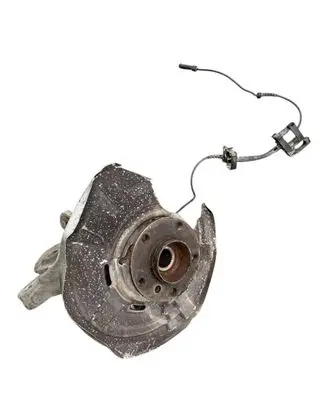 Rear wheel hub