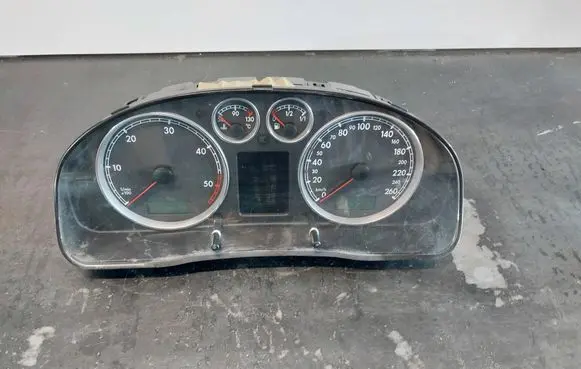 Speedometer (instrument cluster)