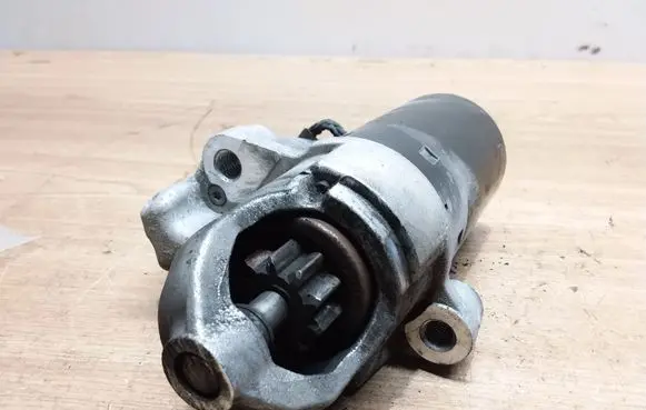 Audi A6 S6 C6 4F Starter motor 06E911023C