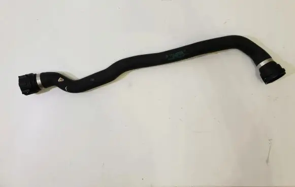 BMW 8 G15 Engine coolant pipe/hose 8678506