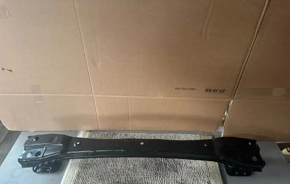 Honda CR-V Rear bumper support beam 009AN1089L2