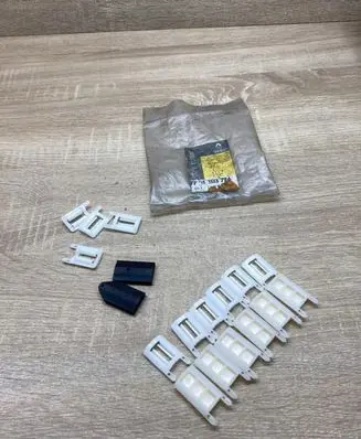Renault 19 Other body part 7701203774 DOORMOLDINGCLIPS