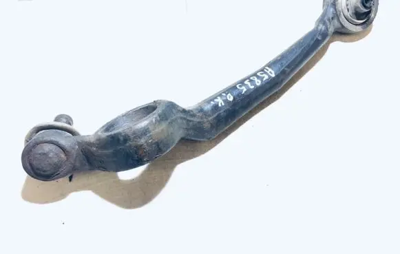 Audi A6 S6 C4 4A Front lower control arm/wishbone 4a0407157b