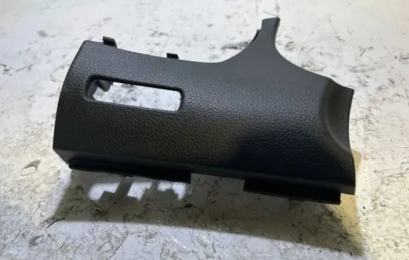 Nissan Qashqai Dashboard side end trim 684104EH1A 684P14EH1A