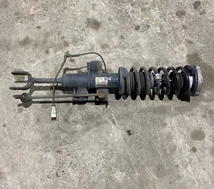 BMW 5 F10 F11 Front shock absorber with coil spring 6796855 10541310