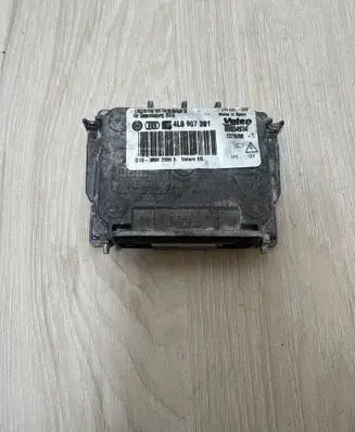 Headlight ballast module Xenon