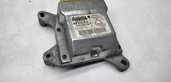 Renault Laguna II Airbag control unit/module 8200108370A