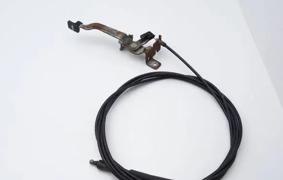 Suzuki Swift I Tailgate release/open handle 