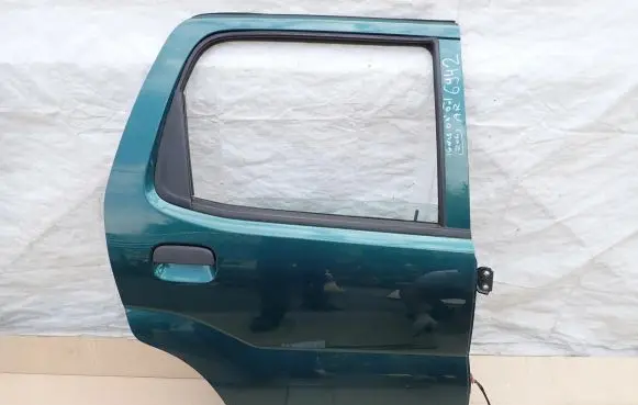 Suzuki Ignis Front door