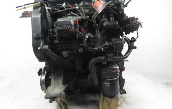 Volkswagen Polo III 6N 6N2 6NF Engine AGD