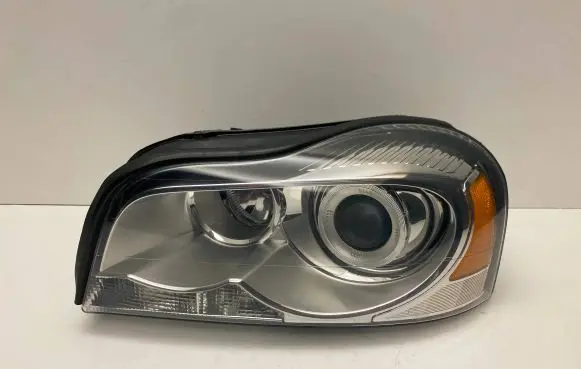 Volvo XC90 Headlight/headlamp 31290892 89904677