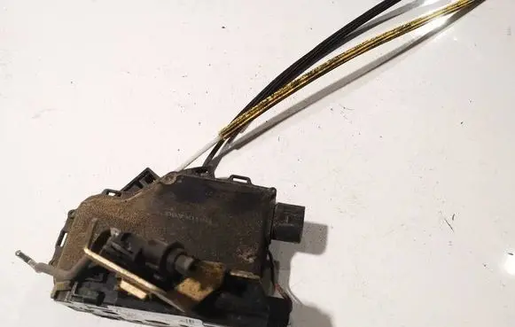 Audi A6 S6 C5 4B Rear door lock 4808390169