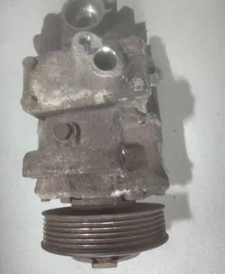 Volkswagen PASSAT B6 Air conditioning (A/C) compressor (pump) 1K0820859F 062016098B4 R134A8681P