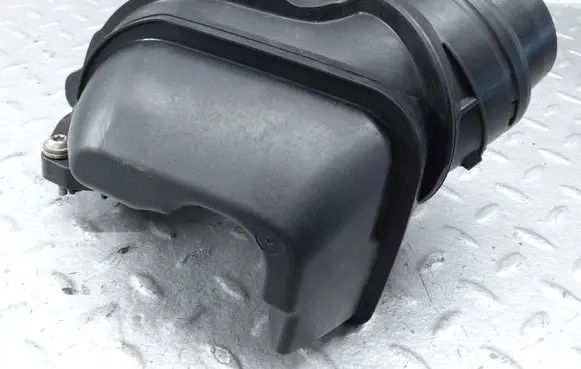Volkswagen T-Roc Intake resonator 05E129656A