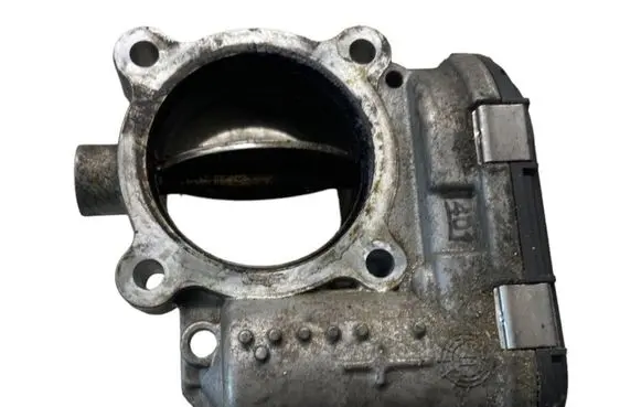 Volvo V70 Throttle body valve 31216665 0280750520 12W386