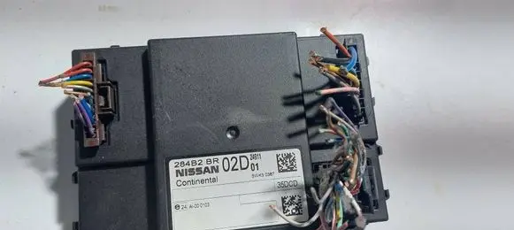 Nissan Qashqai Comfort/convenience module 284B2BR02D 5WK50367