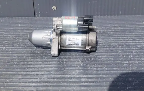 Mercedes-Benz CLA C118 X118 Starter motor A2609060100