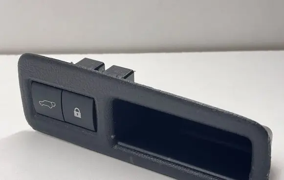 Lexus NX Tailgate opening switch 6929178040