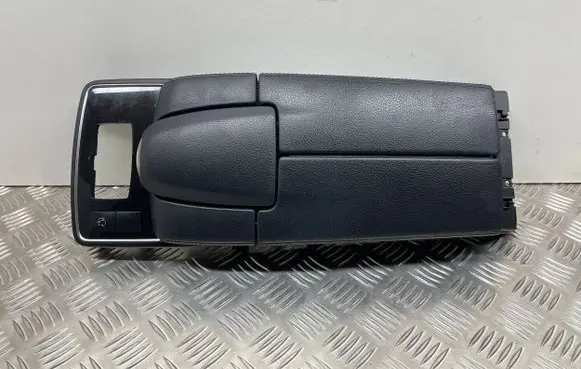 Mercedes-Benz E C207 W207 Armrest A2076808093