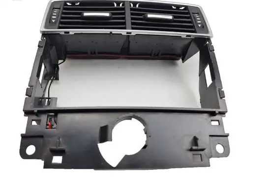 Audi A6 S6 C6 4F Rear air vent grill 4E0819203B