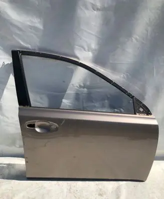 Subaru Outback Front door