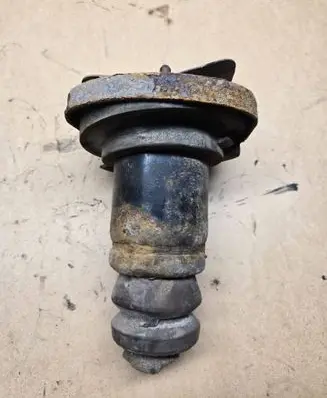 Ford Galaxy Rear coil spring rubber mount 6G915599