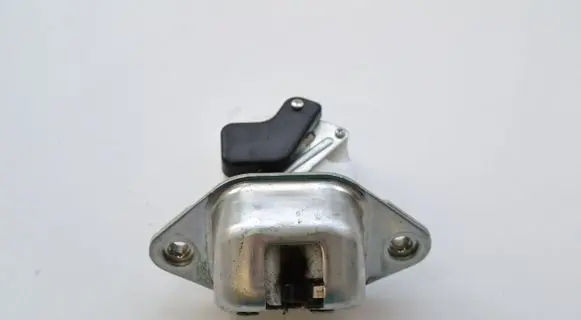 Subaru Legacy Tailgate/trunk/boot lock/catch/latch