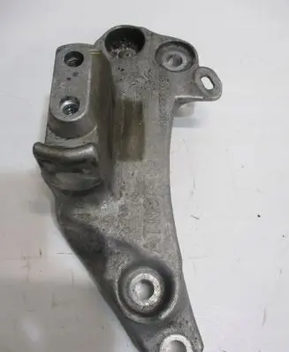 Peugeot Partner III Engine mount vacuum valve 9813721980
