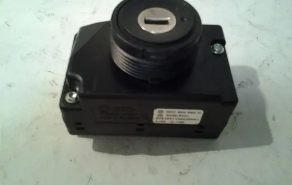 Volkswagen Touareg I Ignition lock 3D0905865H 9381861108410501
