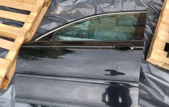 Jaguar X-Type Front door